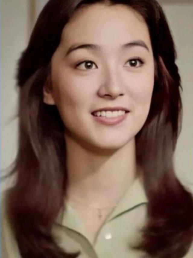 应晓薇 Angela Ying