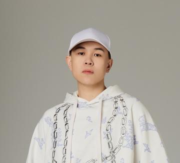 张子豪
