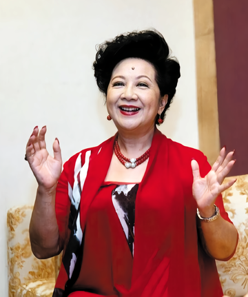 薛家燕