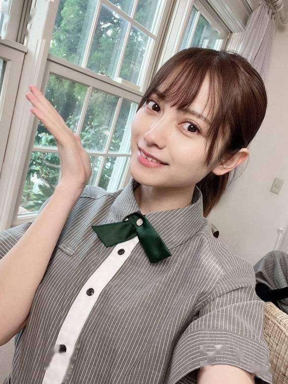 桃月梨子